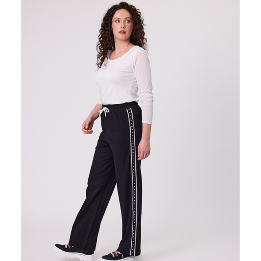 Rylie Side Braid Pants-Black