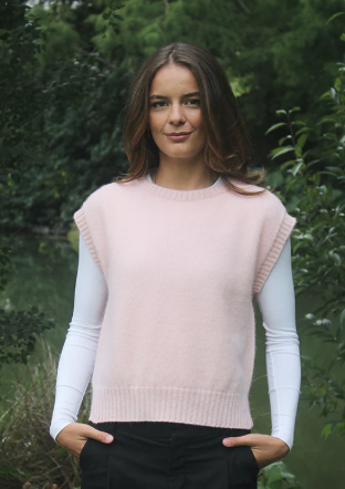 Alpaca Plain Crew Neck Vest-Blush