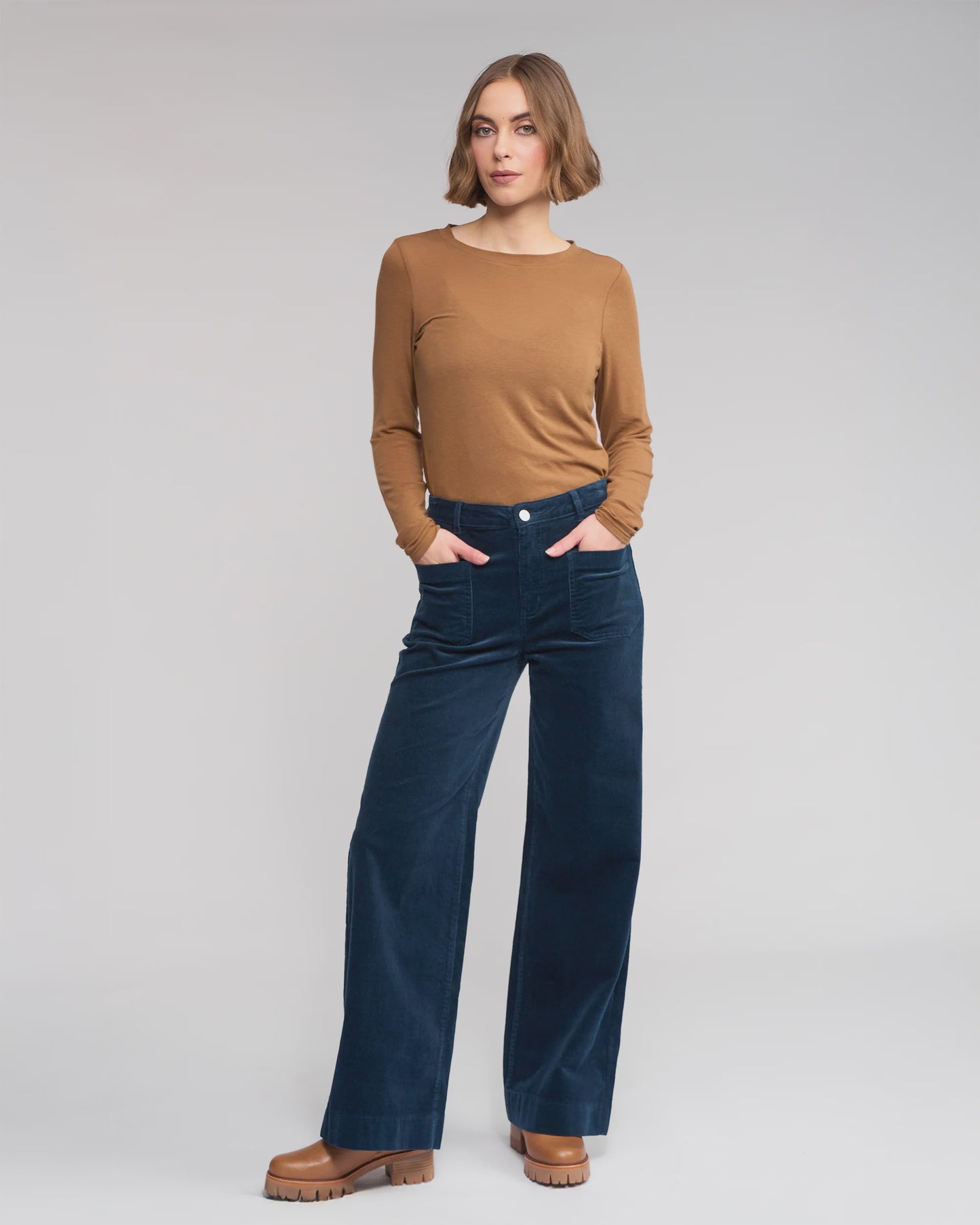 Knewe Roxie Cord-Airforce