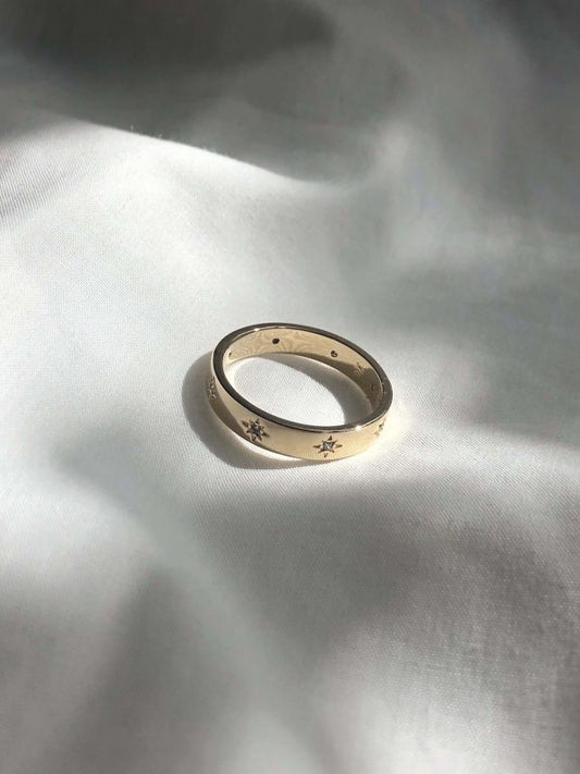 18k French Gold Ring Milky Way