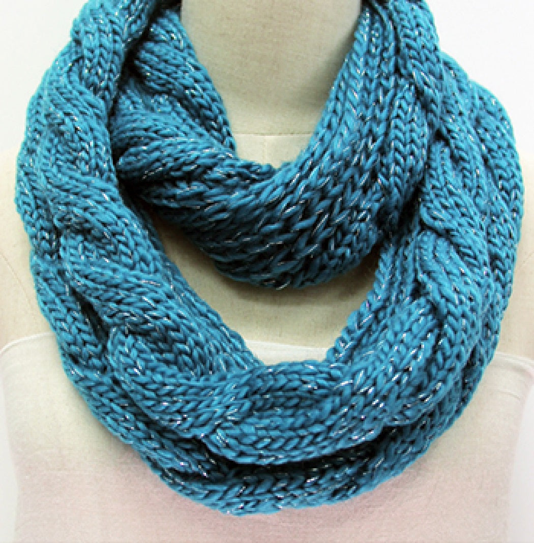 Chunky Cable Knit Snood - Blue